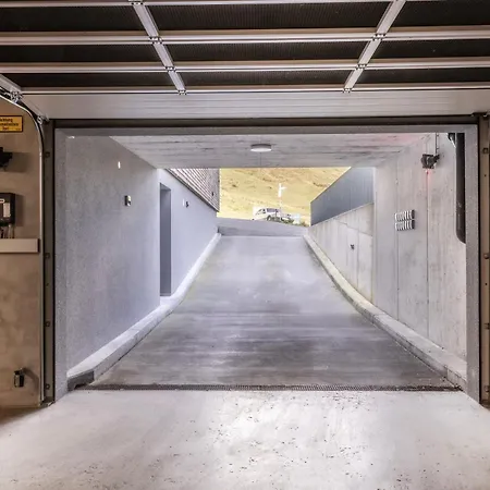 Berg Aparts Faschina - 09 Фонтанелла